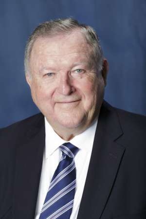 Kenneth Anusavice